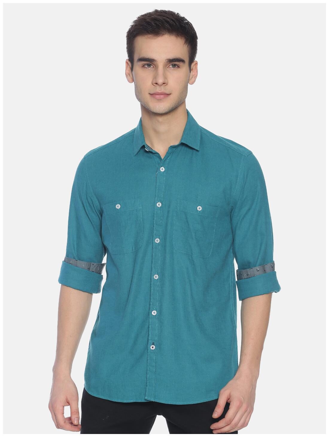 

Linen Club Men Green Solid Regular Fit Casual Shirt