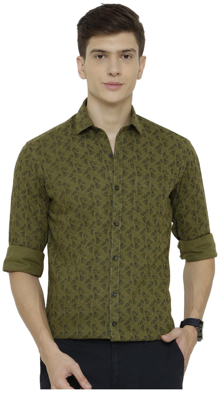 

Linen Club Men Green Printed Regular Fit Casual Shirt