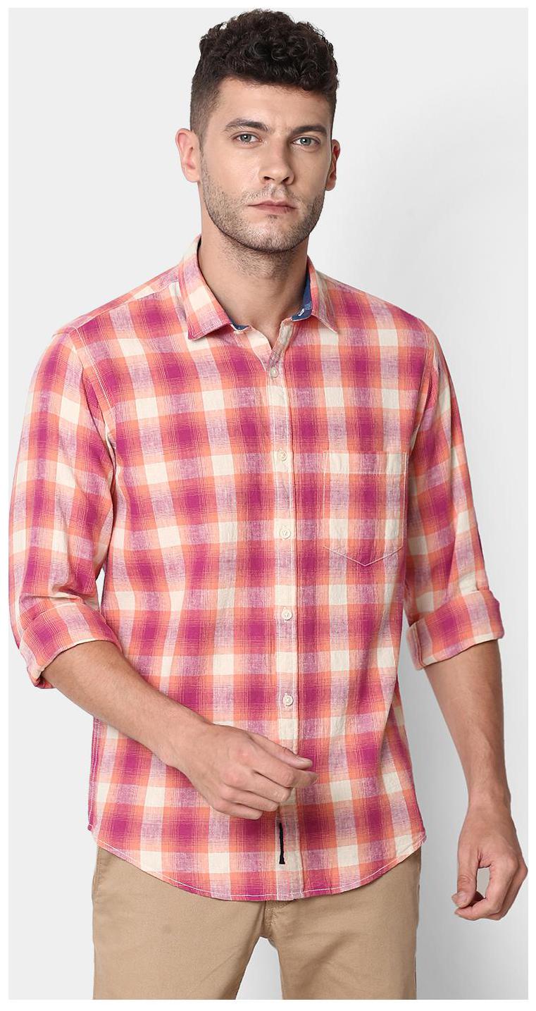 

Linen Club Men Red Beige Checked Regular Fit Casual Shirt