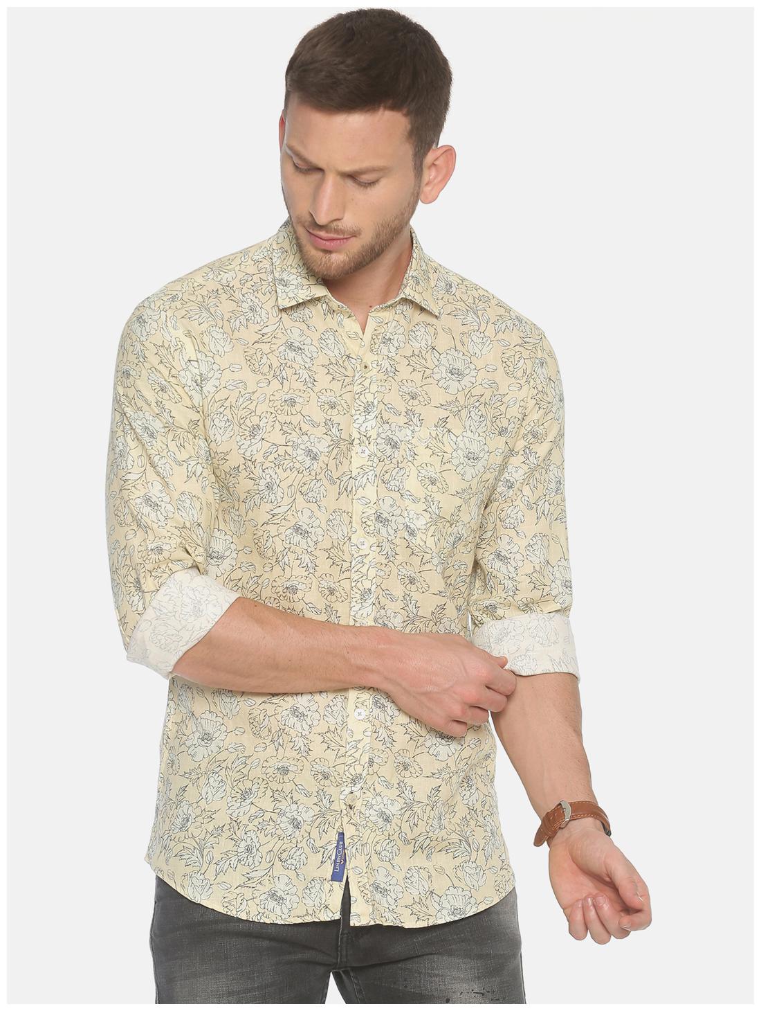 

Linen Club Men Yellow Printed Regular Fit Casual Shirt
