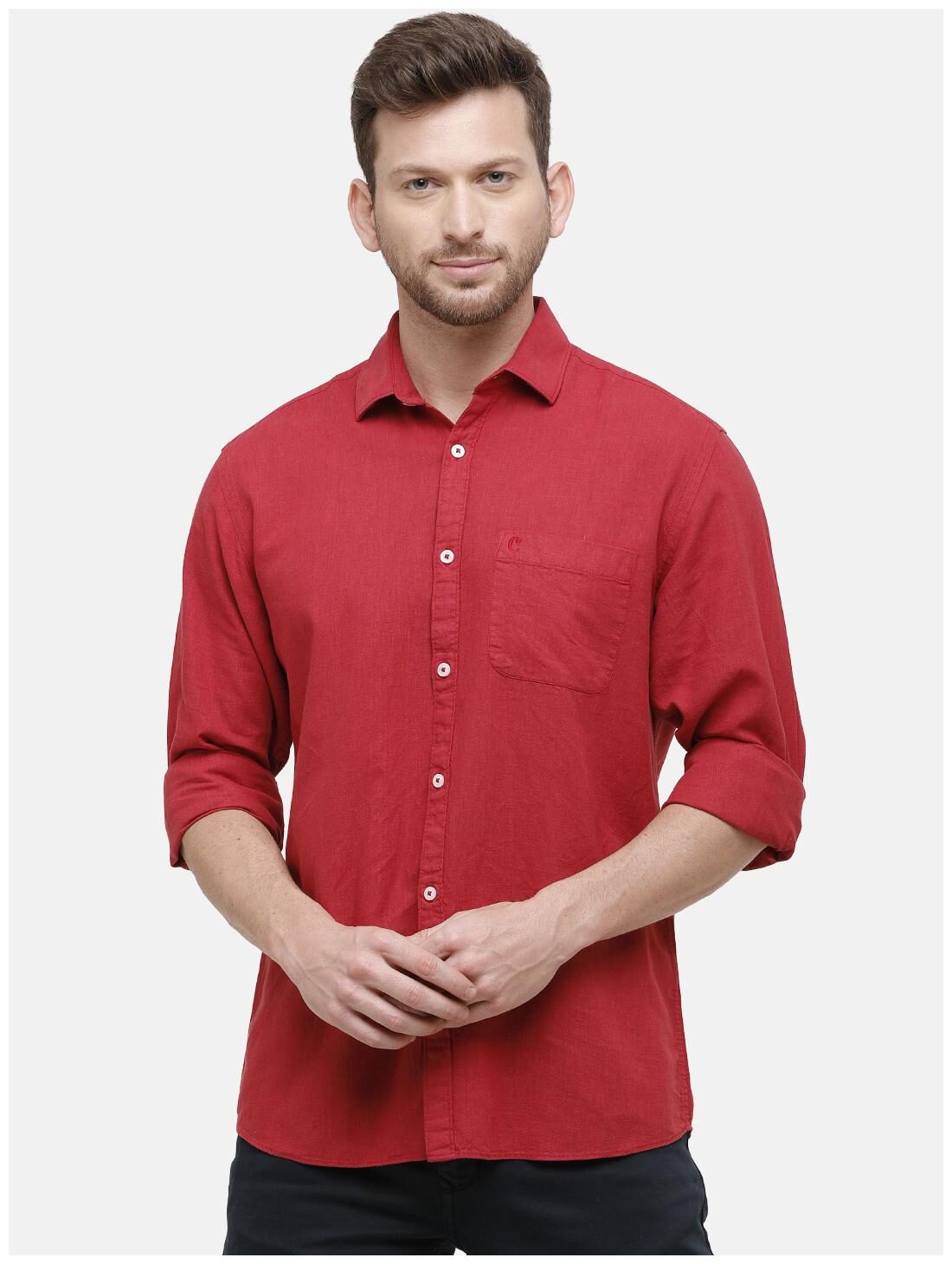 

Linen Club Men Red Solid Regular Fit Casual Shirt
