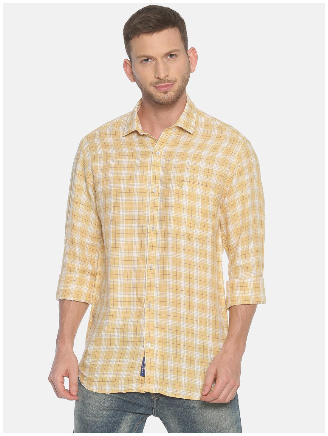 

Linen Club Men Yellow Checked Regular Fit Casual Shirt