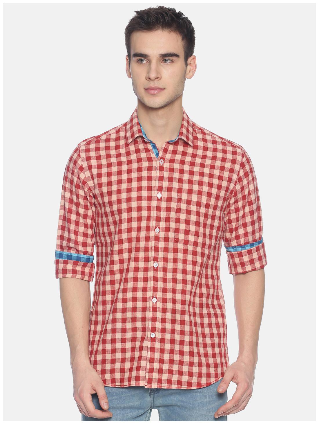 

Linen Club Men Red Checked Regular Fit Casual Shirt