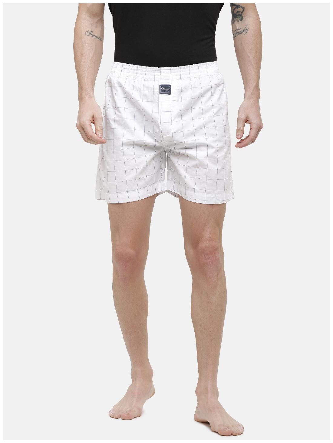 

Linen Club Men White Slim Fit Regular Shorts