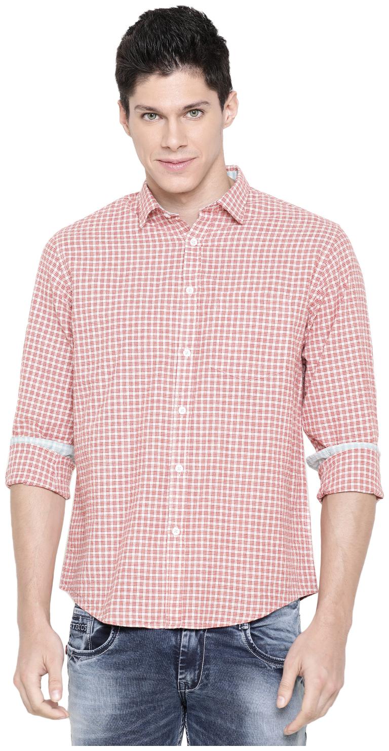 

Linen Club Men Red Checked Regular Fit Casual Shirt