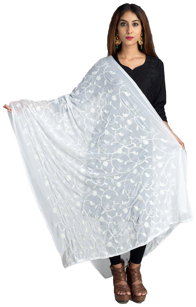 

Lionize Women s Chiffon Emboidery Dupatta