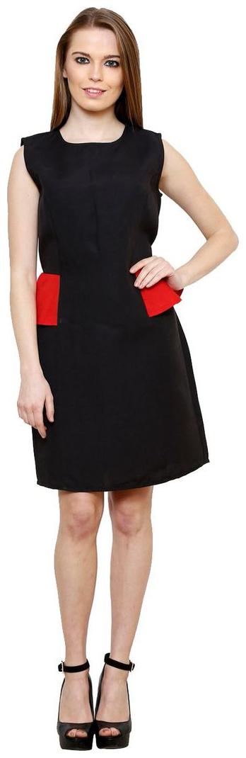 

LIQVID Black Solid A-line dress