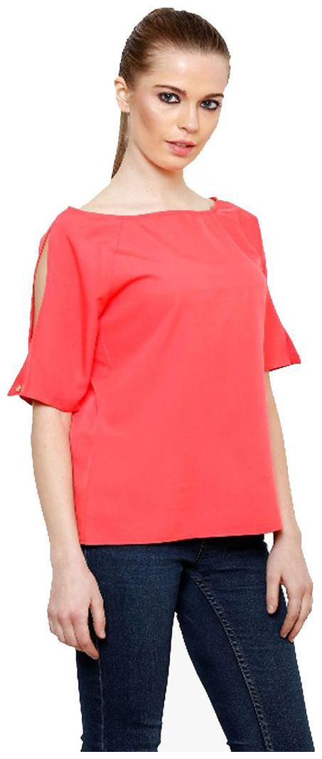 

LIQVID Women Solid Regular top - Pink