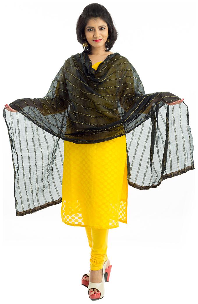 

Lodestone Women s Chanderi Solid Dupatta (Black)