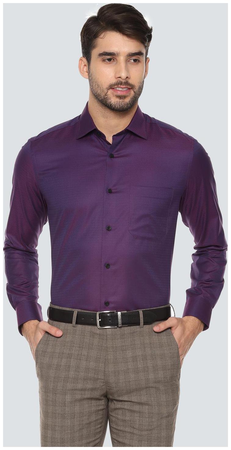 

Louis Philippe Men Regular fit Formal Shirt - Purple
