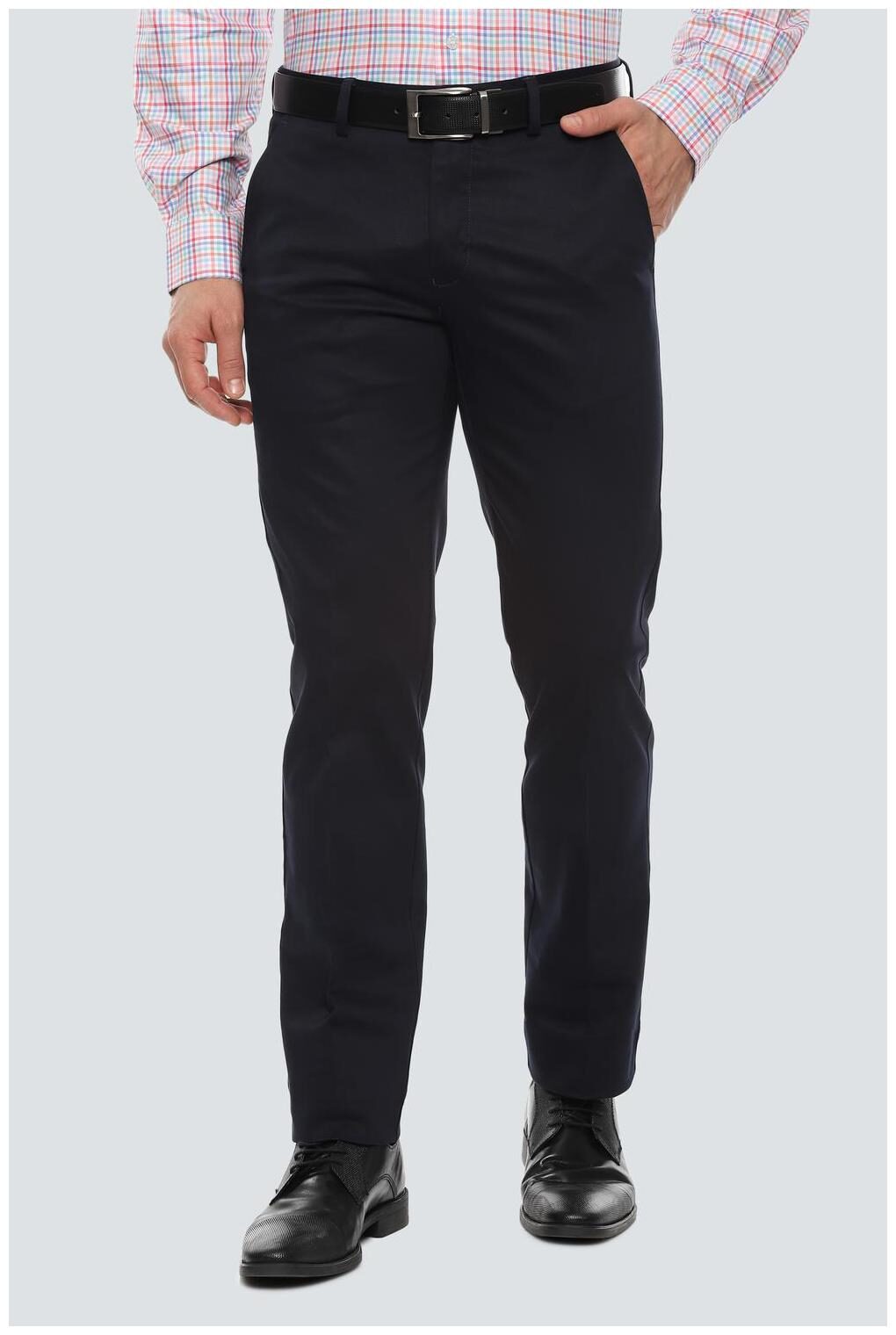 

Louis Philippe Men Solid Regular Fit Formal Trouser - Black