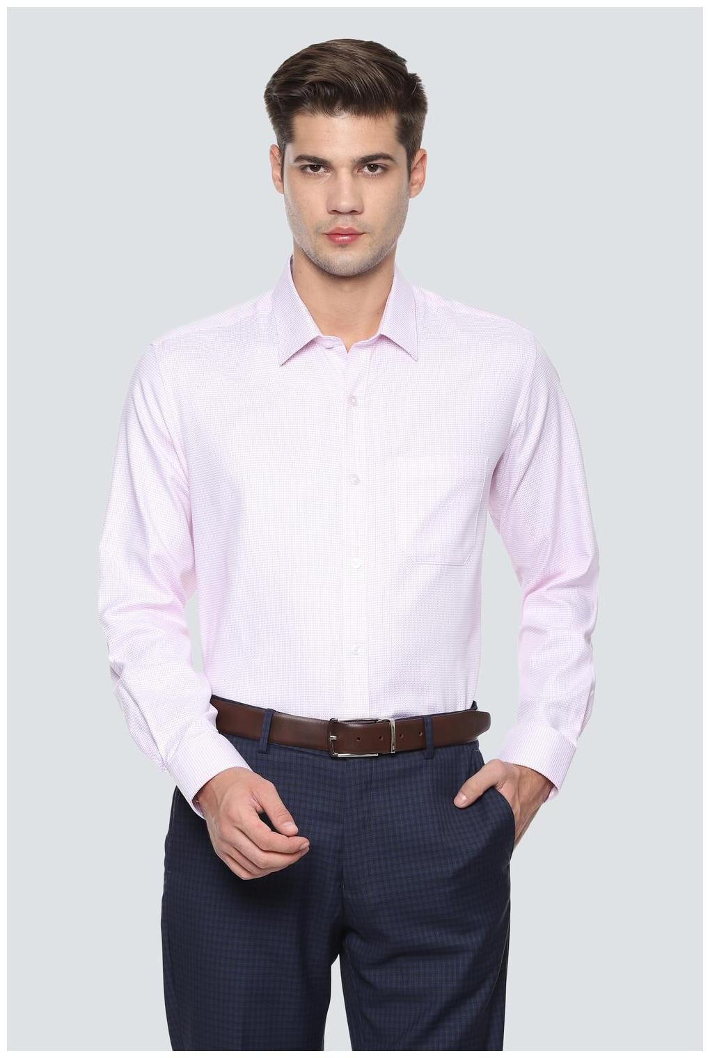 

Louis Philippe Men Slim fit Formal Shirt - Pink