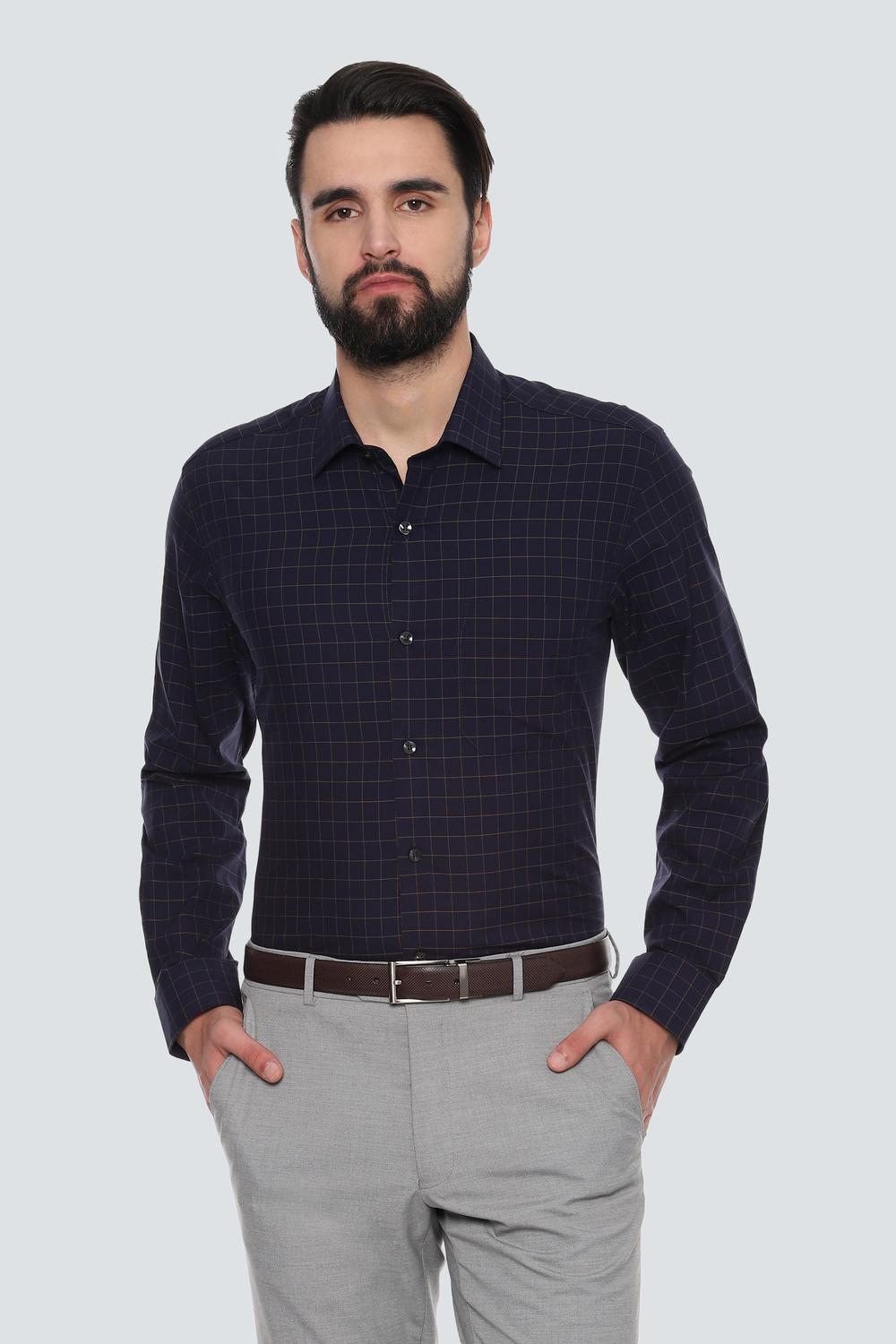 

Louis Philippe Men Slim fit Formal Shirt - Blue