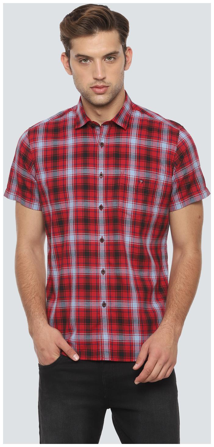 

Louis Philippe Men Red Checked Slim Fit Casual Shirt