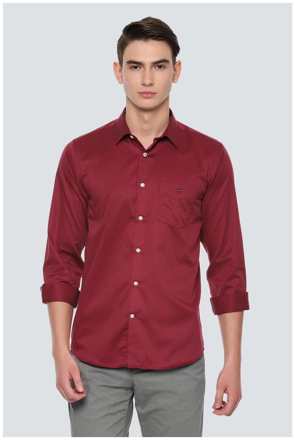 

Louis Philippe Men Maroon Solid Super Slim Fit Casual Shirt