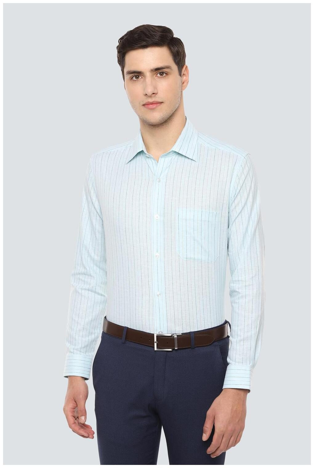 

Louis Philippe Men Regular fit Formal Shirt - Green