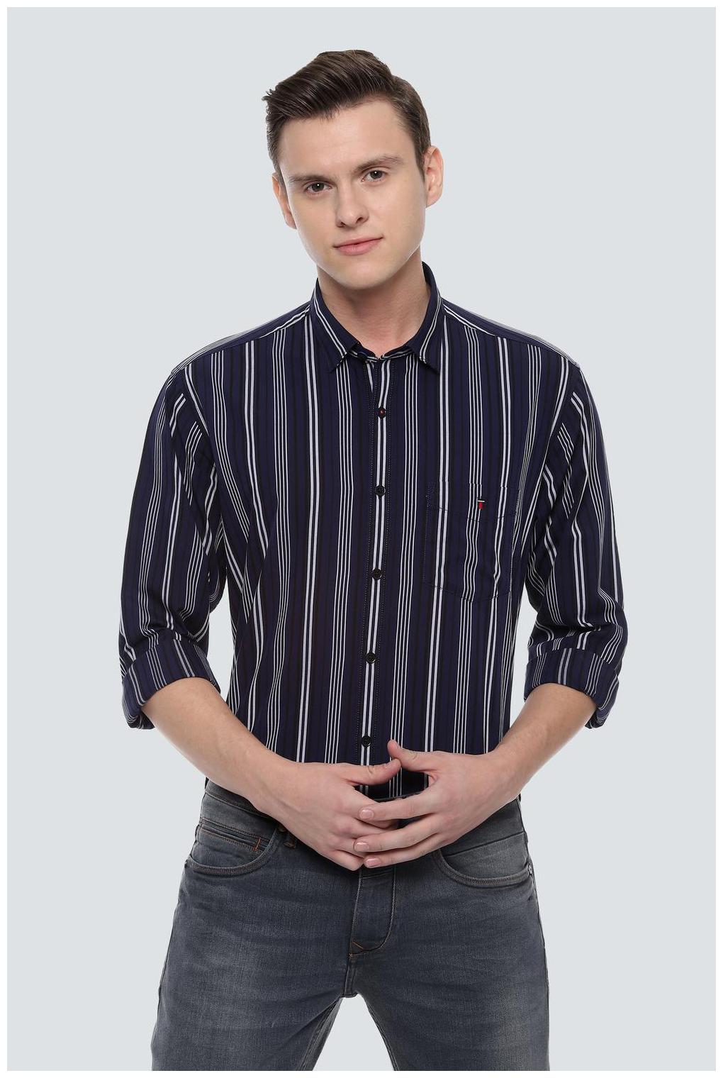 

Louis Philippe Men Blue Vertical Stripes Slim Fit Casual Shirt