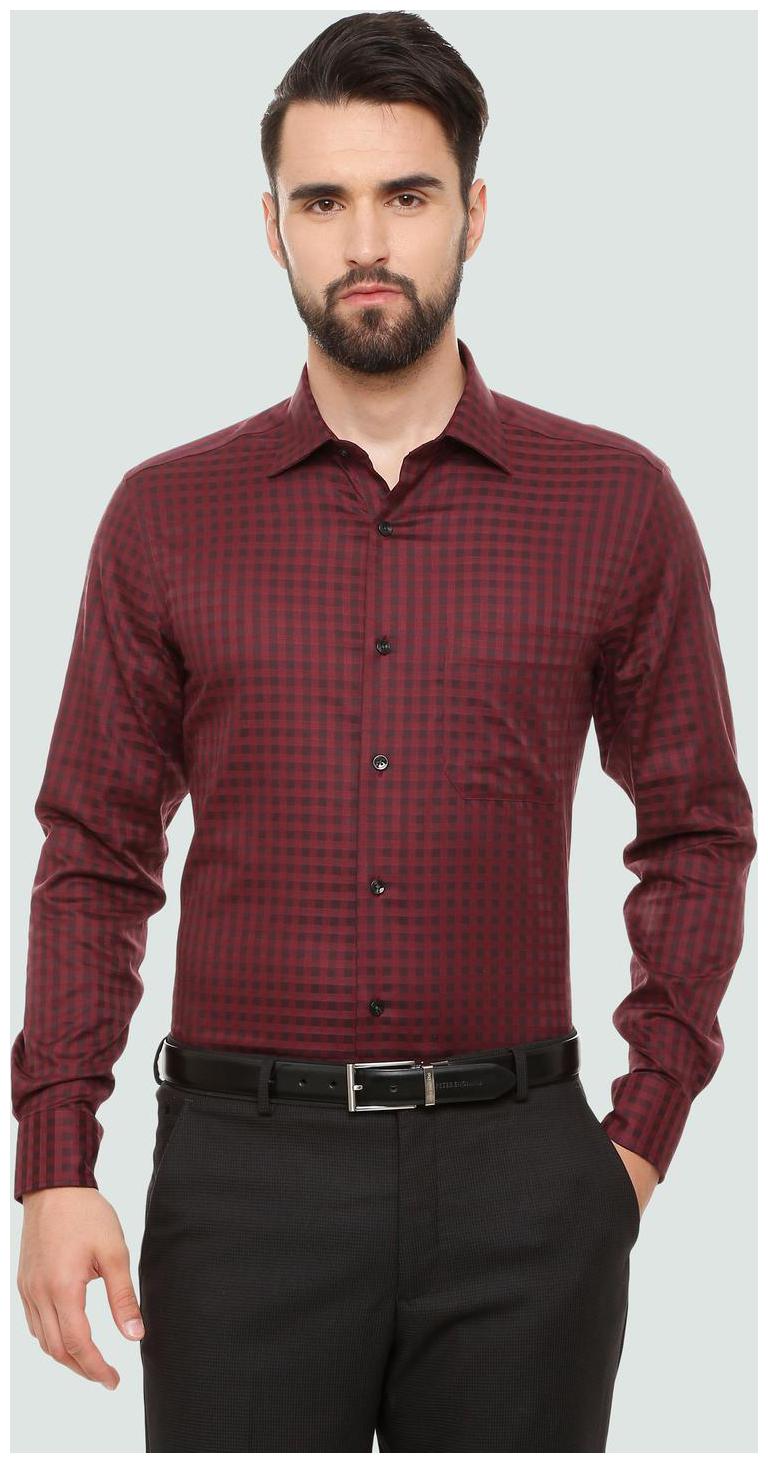 

Louis Philippe Men Regular fit Formal Shirt - Maroon