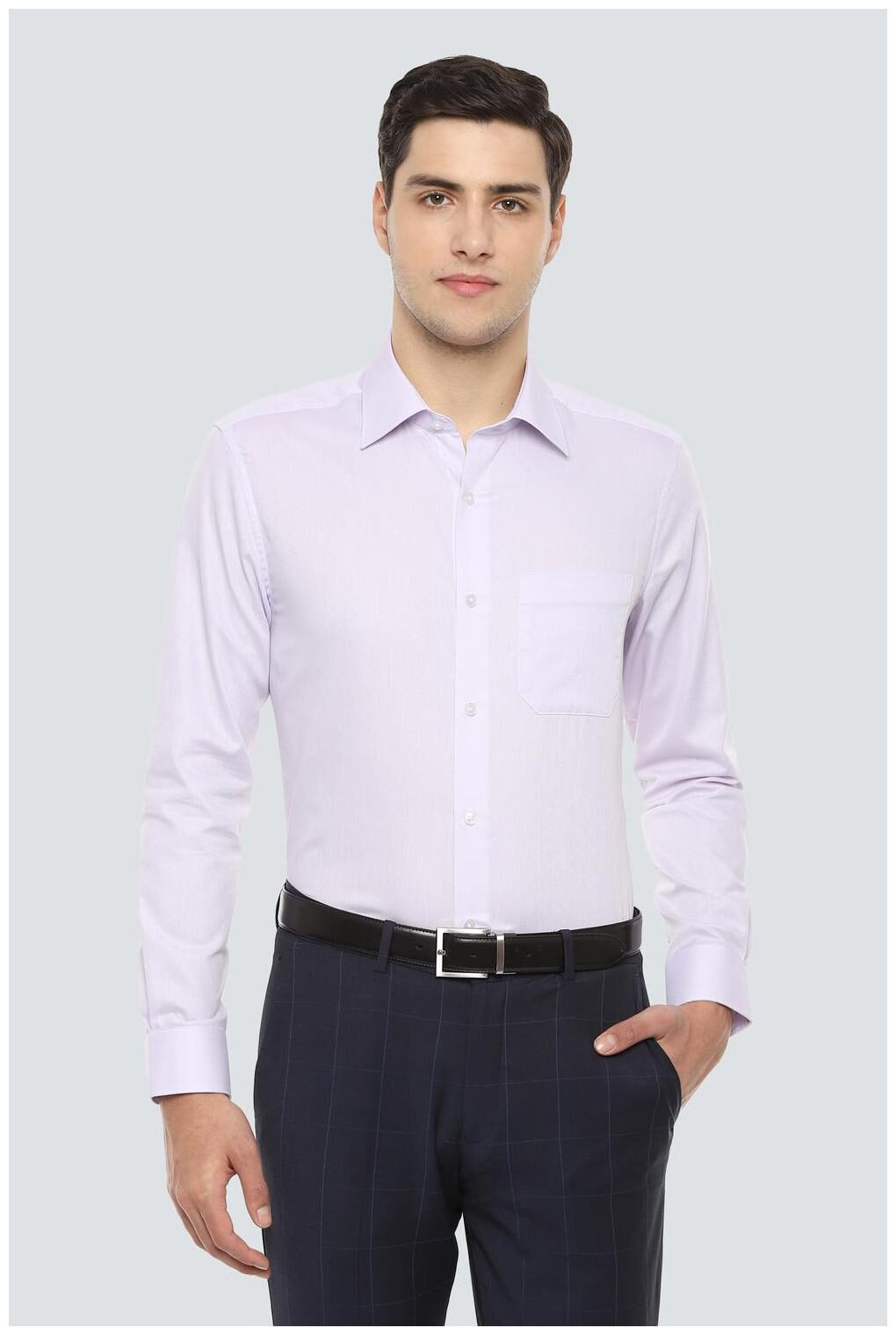 

Louis Philippe Men Regular fit Formal Shirt - Purple