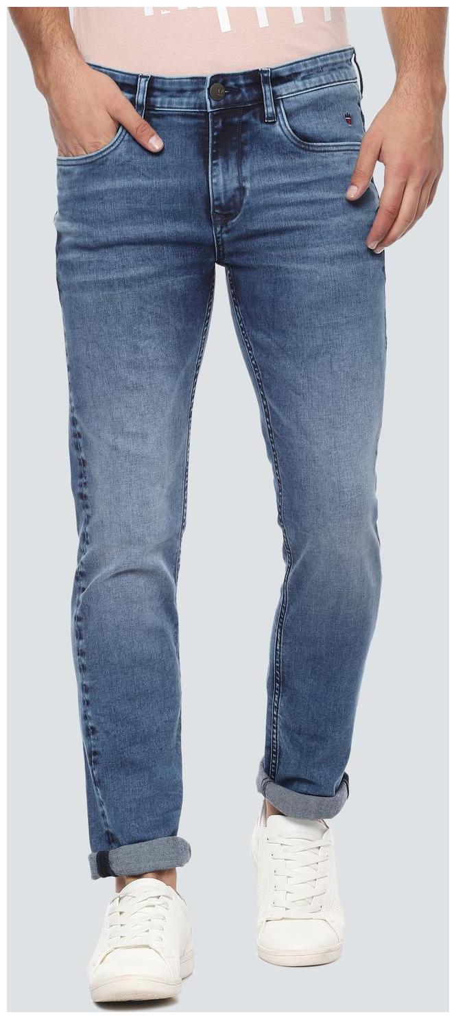 

Louis Philippe Men Blue Slim Fit Jeans