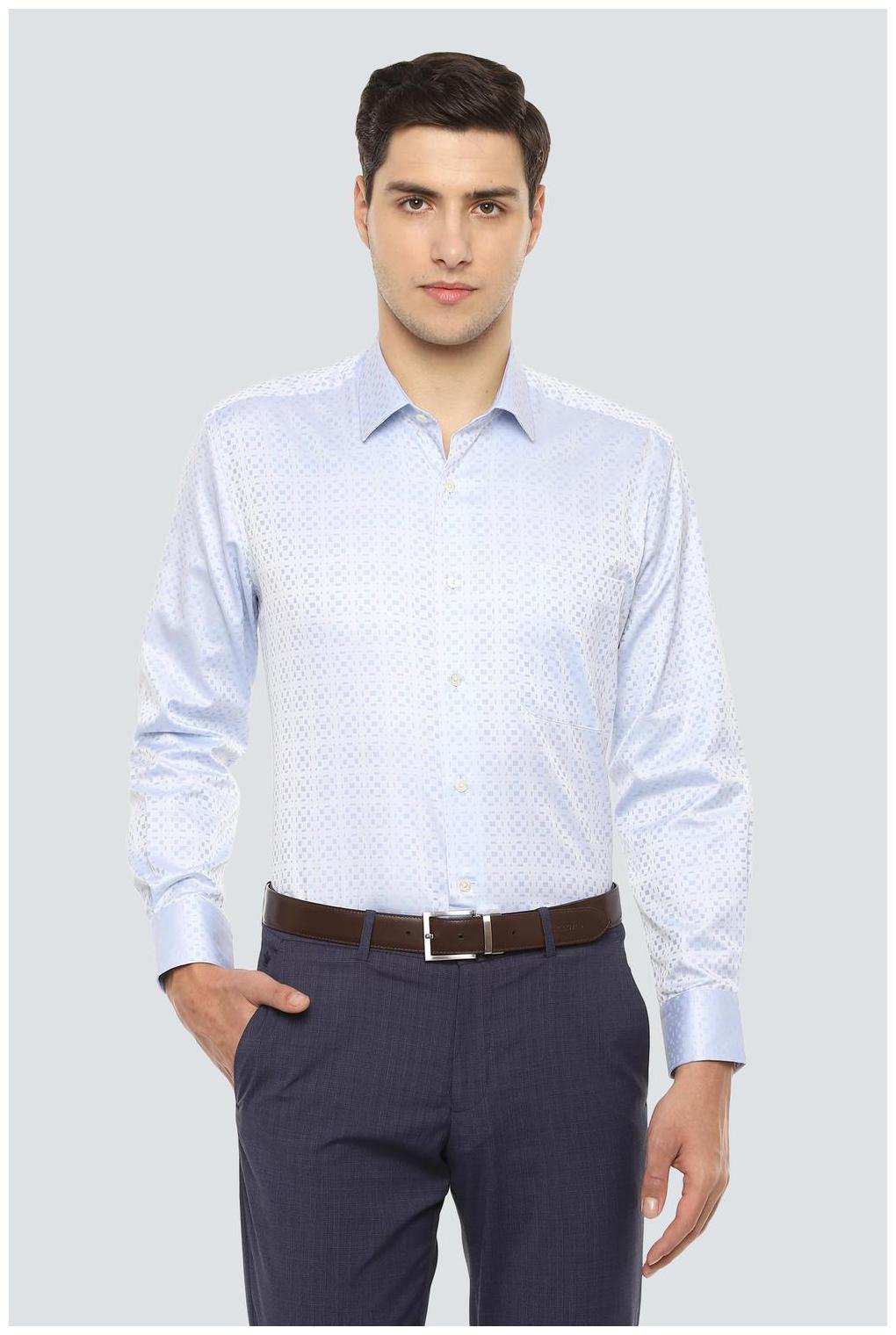 

Louis Philippe Men Regular fit Formal Shirt - Blue