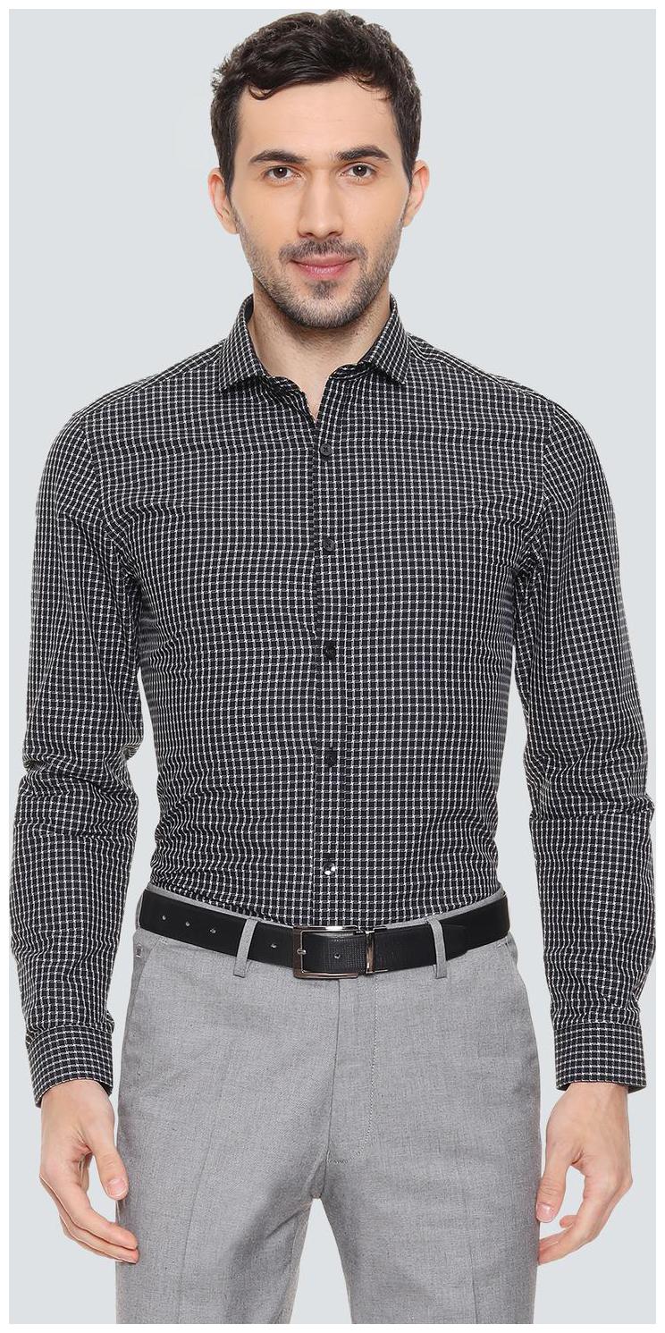 

Louis Philippe Men Super slim fit Formal Shirt - Black