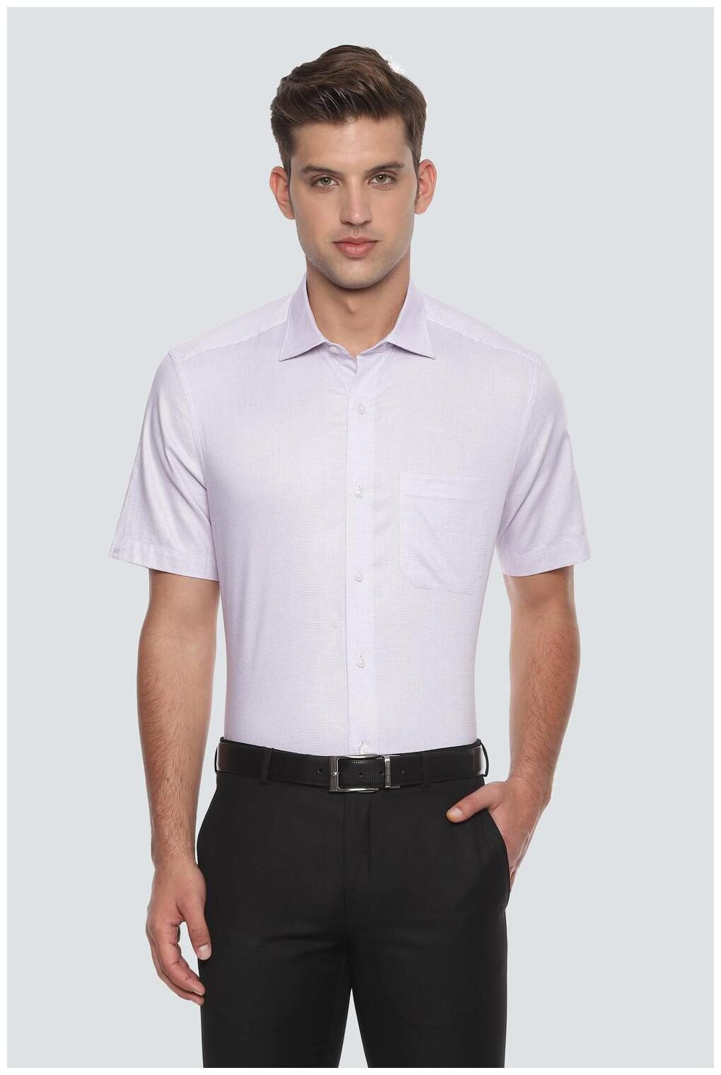 

Louis Philippe Men Regular fit Formal Shirt - Purple
