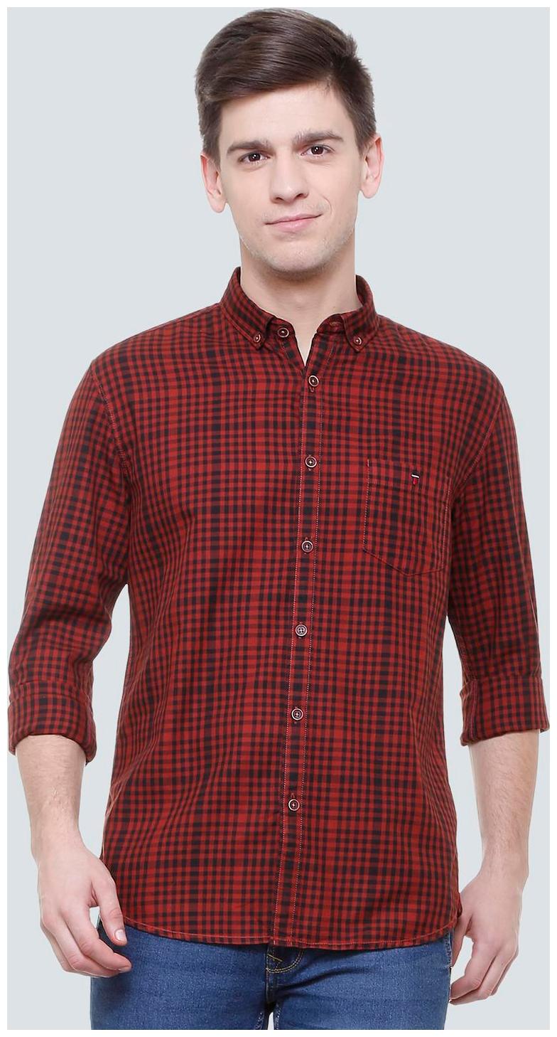 

Louis Philippe Men Red Checked Slim Fit Casual Shirt