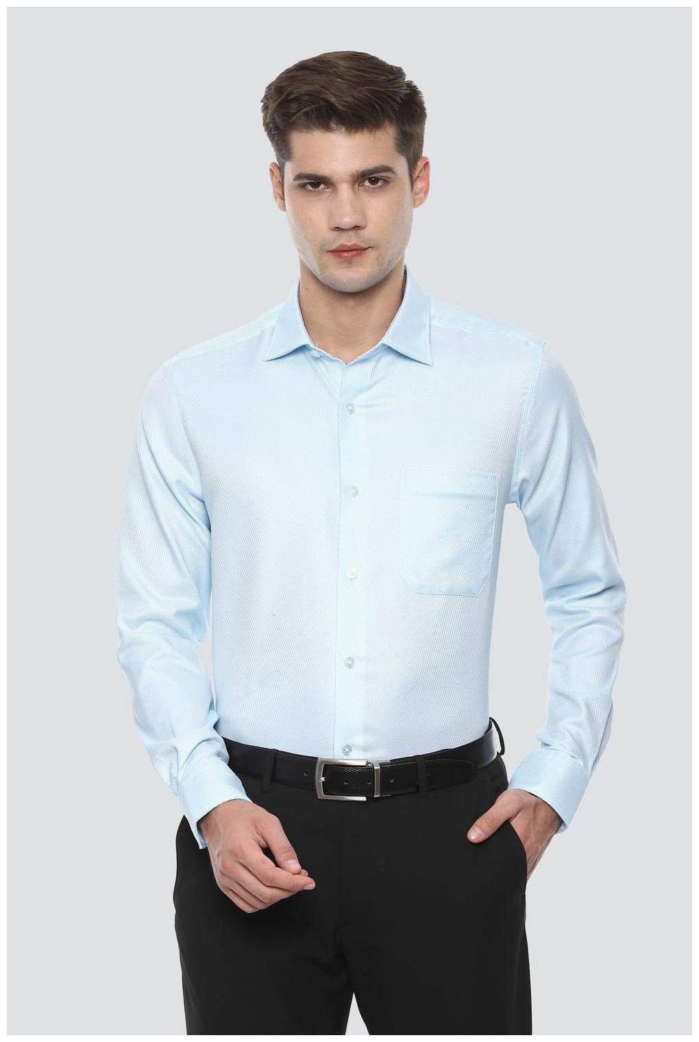 

Louis Philippe Men Regular fit Formal Shirt - Blue