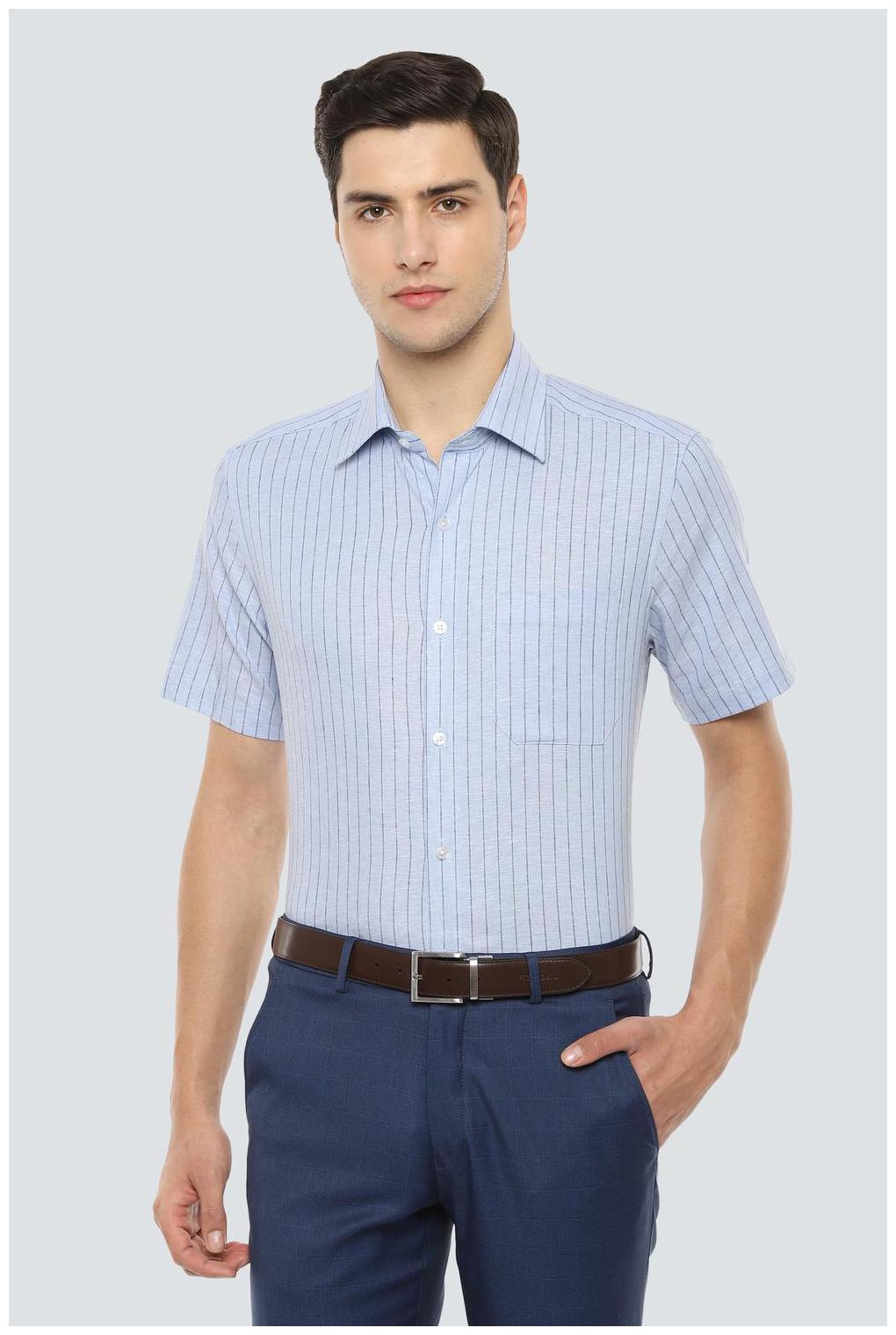 

Louis Philippe Men Regular fit Formal Shirt - Blue