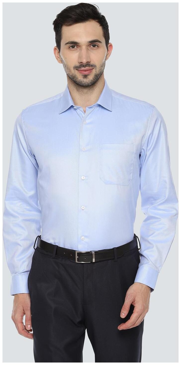 

Louis Philippe Men Slim fit Formal Shirt - Blue