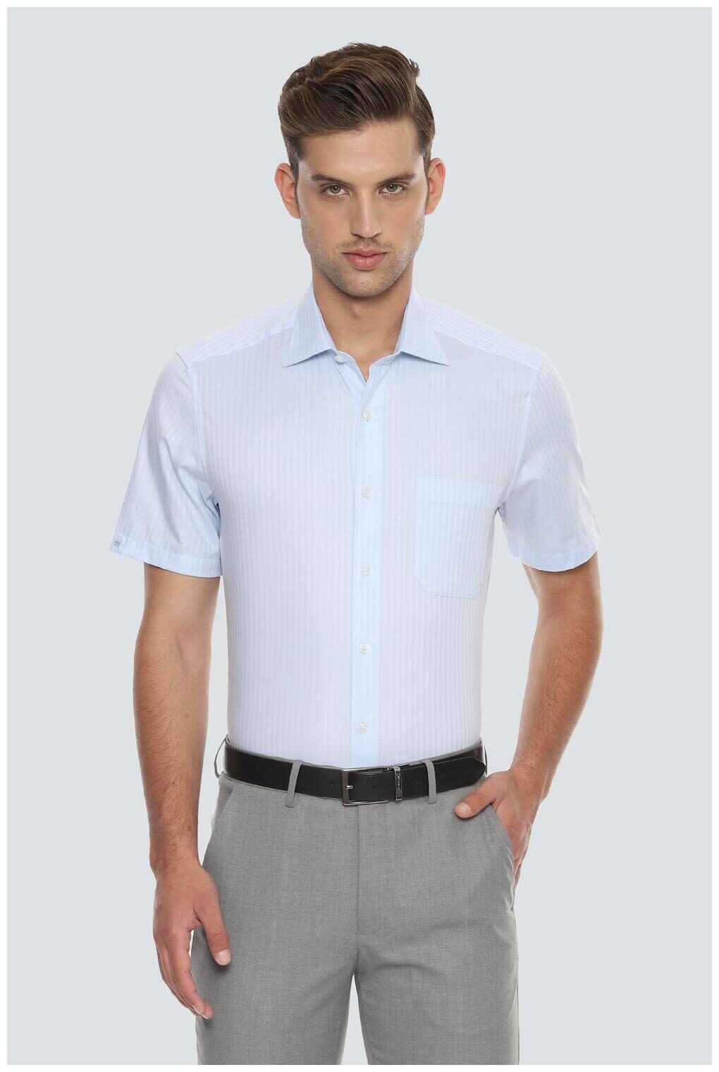 

Louis Philippe Men Regular fit Formal Shirt - Blue