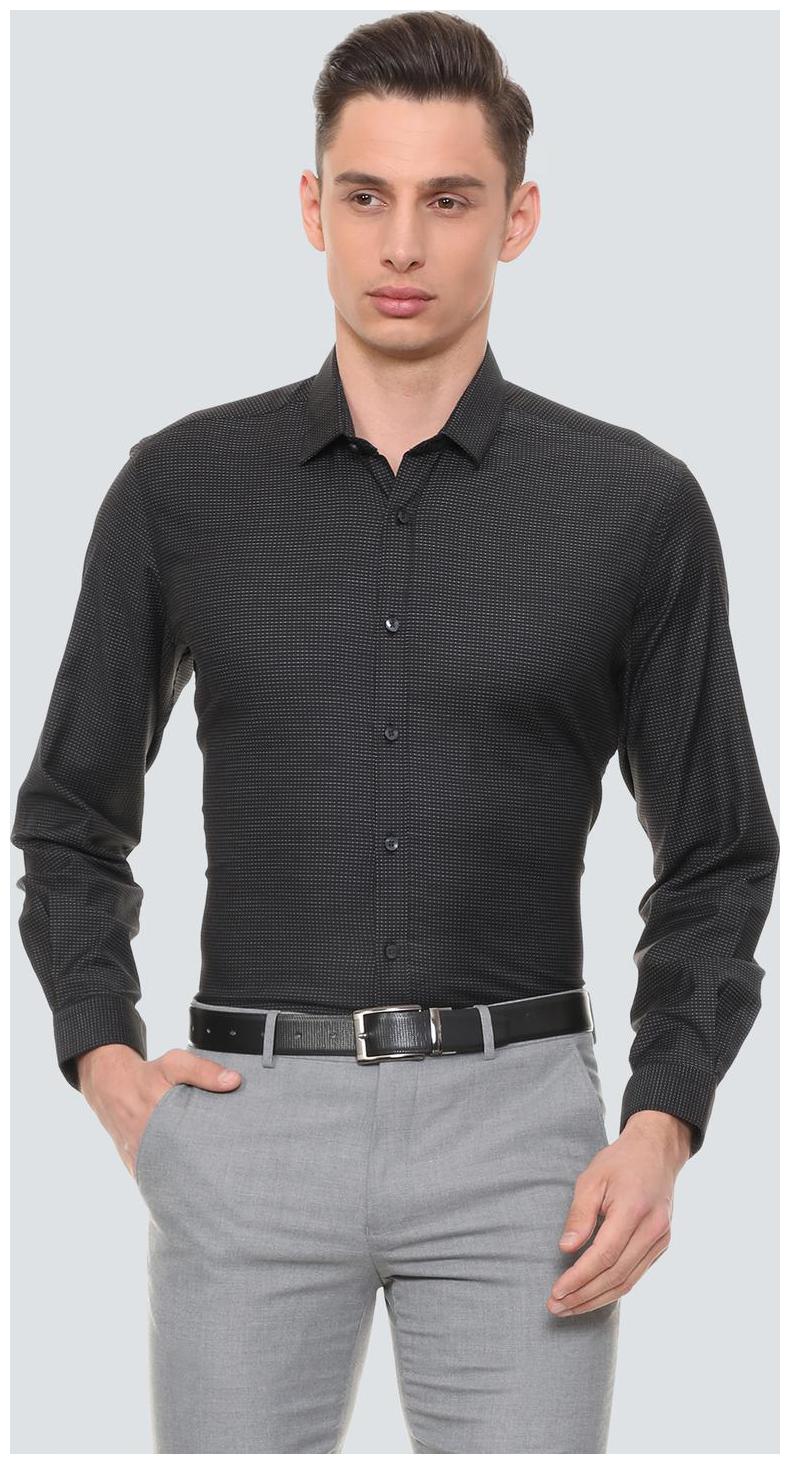 

Louis Philippe Men Slim fit Formal Shirt - Black
