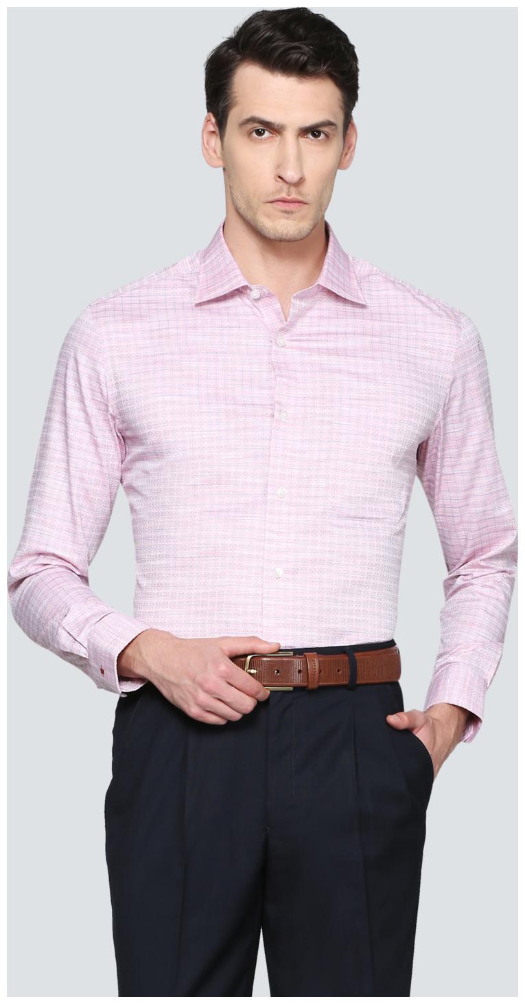 

Louis Philippe Men Slim fit Formal Shirt - Pink