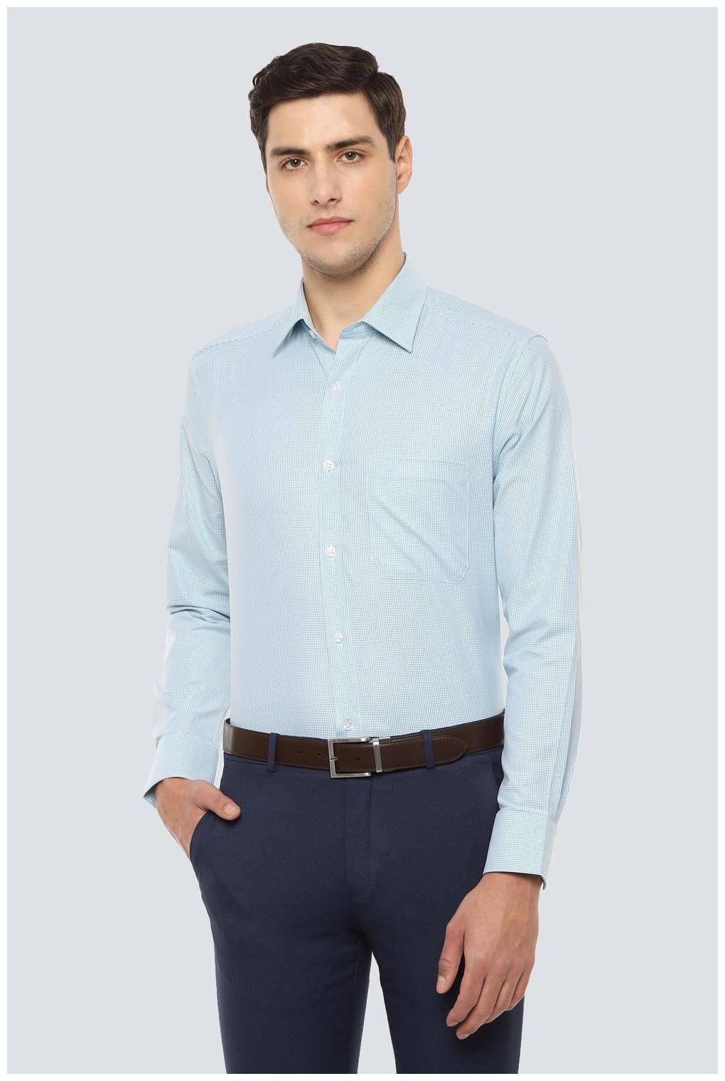 

Louis Philippe Men Regular fit Formal Shirt - Blue