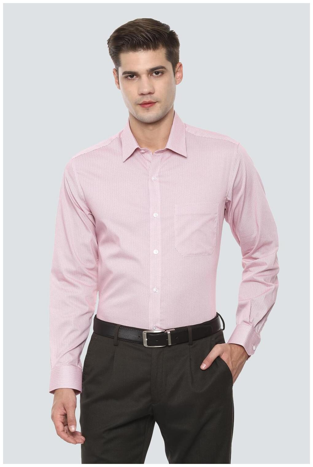 

Louis Philippe Men Slim fit Formal Shirt - Pink