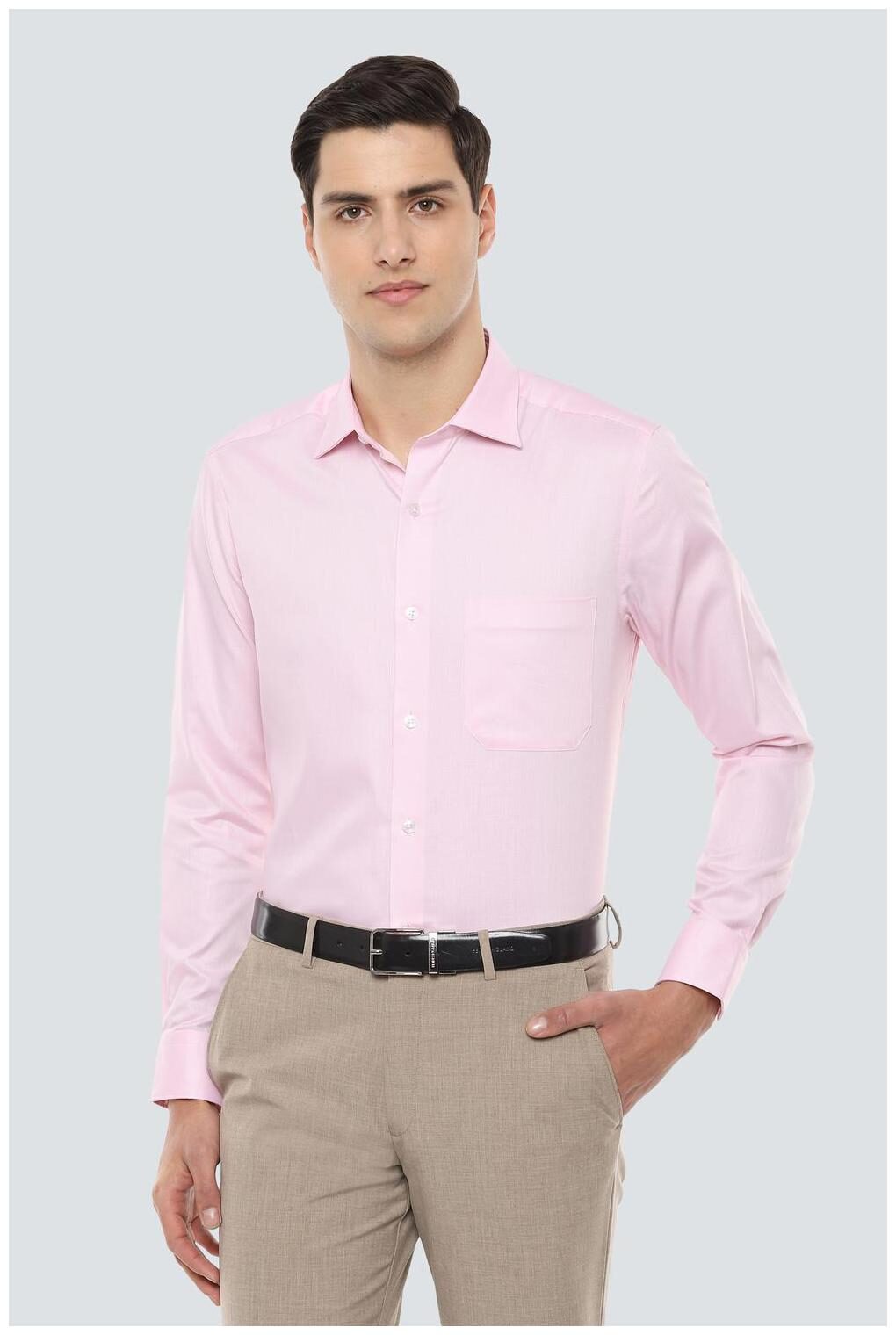 

Louis Philippe Men Regular fit Formal Shirt - Pink