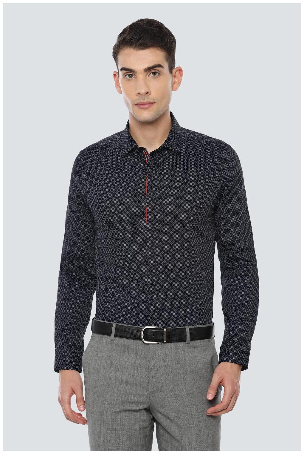 

Louis Philippe Men Super slim fit Formal Shirt - Black