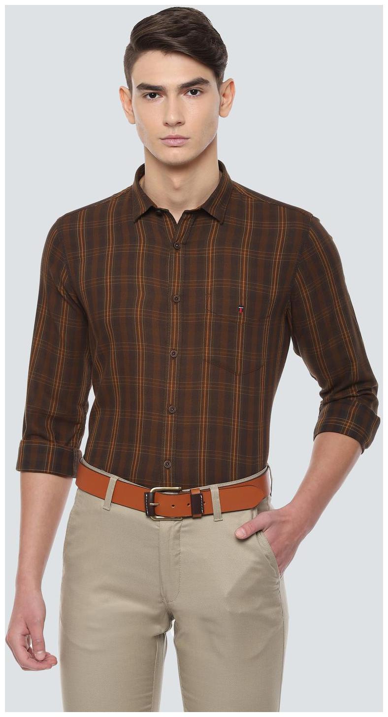 

Louis Philippe Men Brown Checked Super Slim Fit Casual Shirt