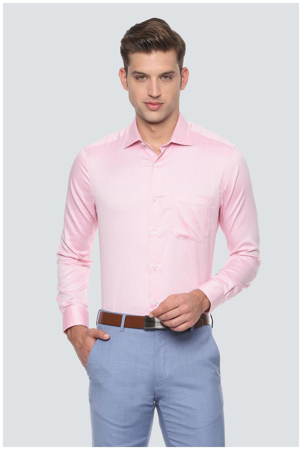 

Louis Philippe Men Regular fit Formal Shirt - Pink