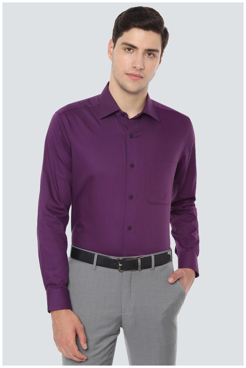 

Louis Philippe Men Regular fit Formal Shirt - Purple