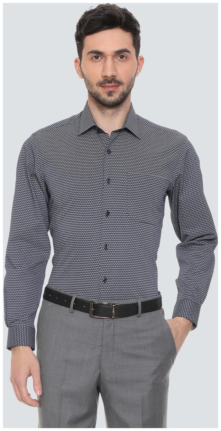 

Louis Philippe Men Slim fit Formal Shirt - Black