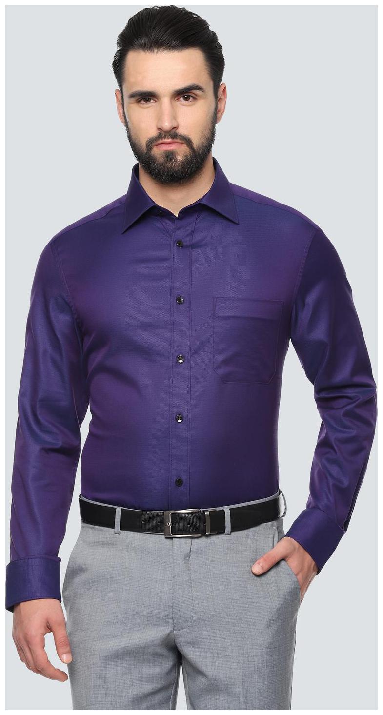 

Louis Philippe Men Regular fit Formal Shirt - Purple