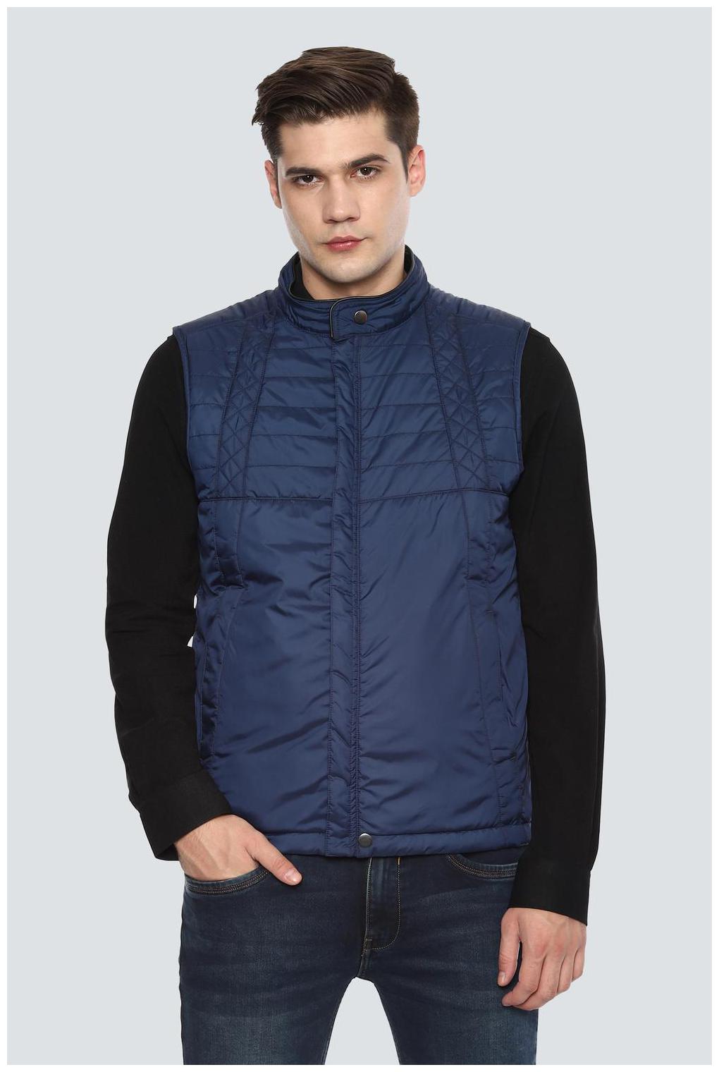 

Louis Philippe Men Blue Solid Quilted jacket