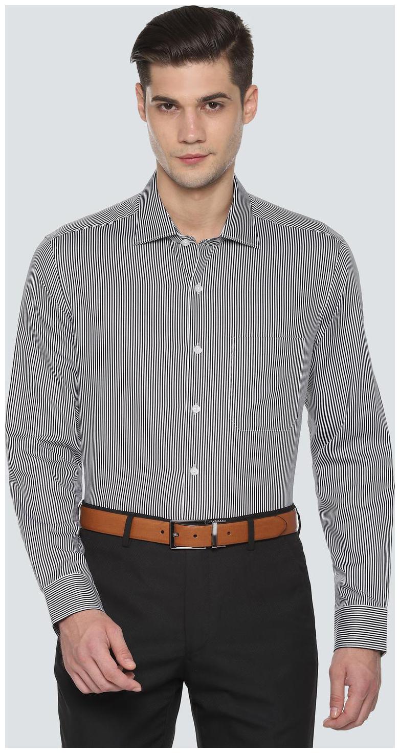 

Louis Philippe Men Black Vertical Stripes Regular Fit Casual Shirt