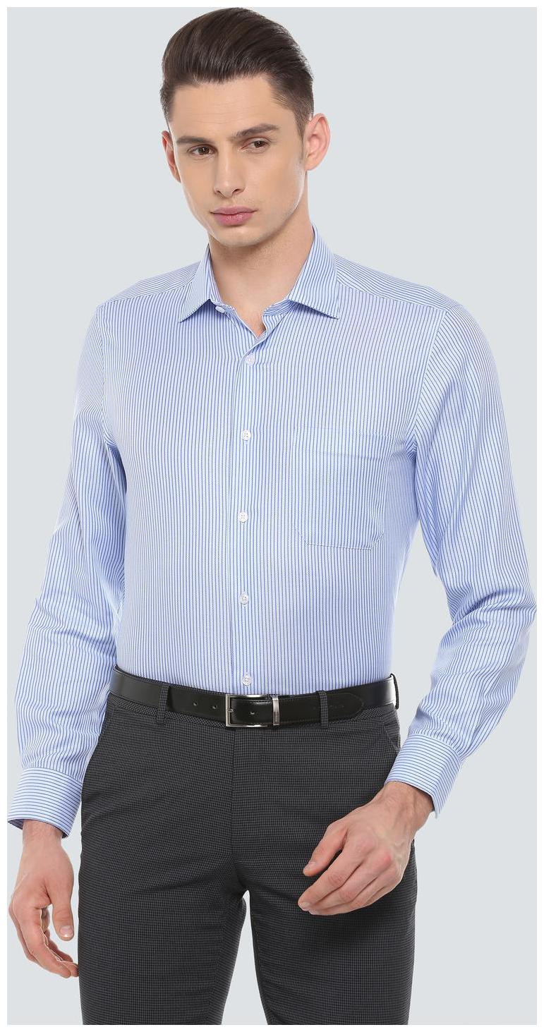 

Louis Philippe Men Regular fit Formal Shirt - Blue