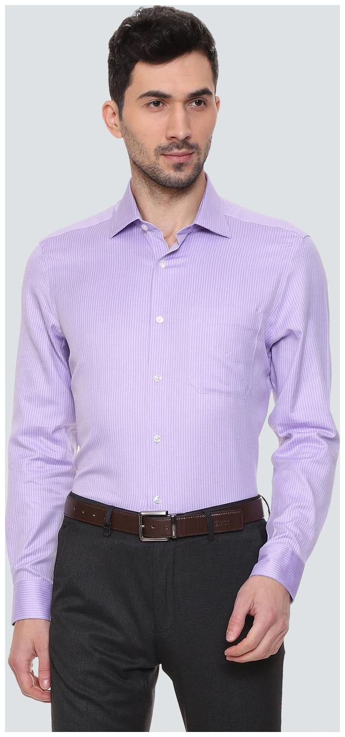 

Louis Philippe Men Regular fit Formal Shirt - Purple