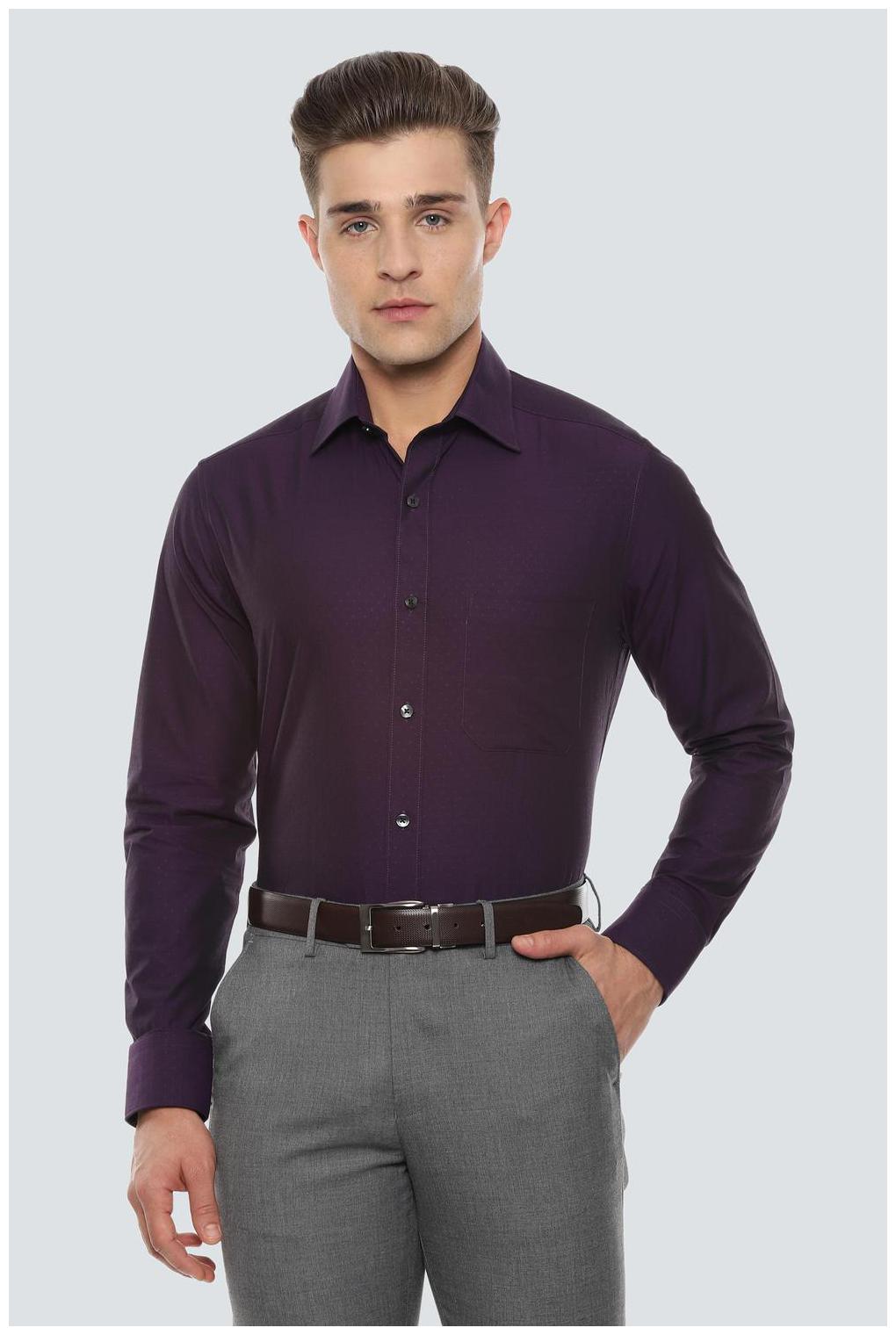 

Louis Philippe Men Regular fit Formal Shirt - Purple