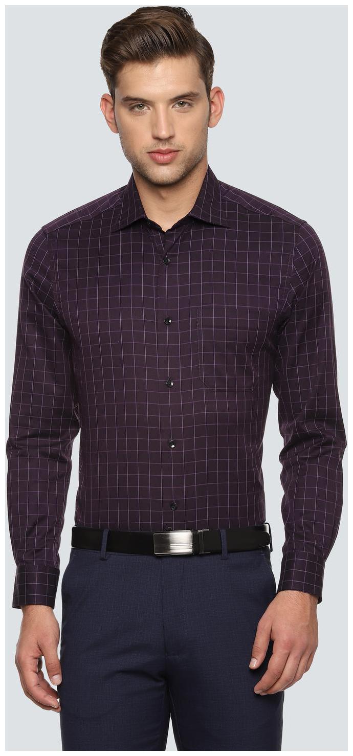 

Louis Philippe Men Regular fit Formal Shirt - Purple