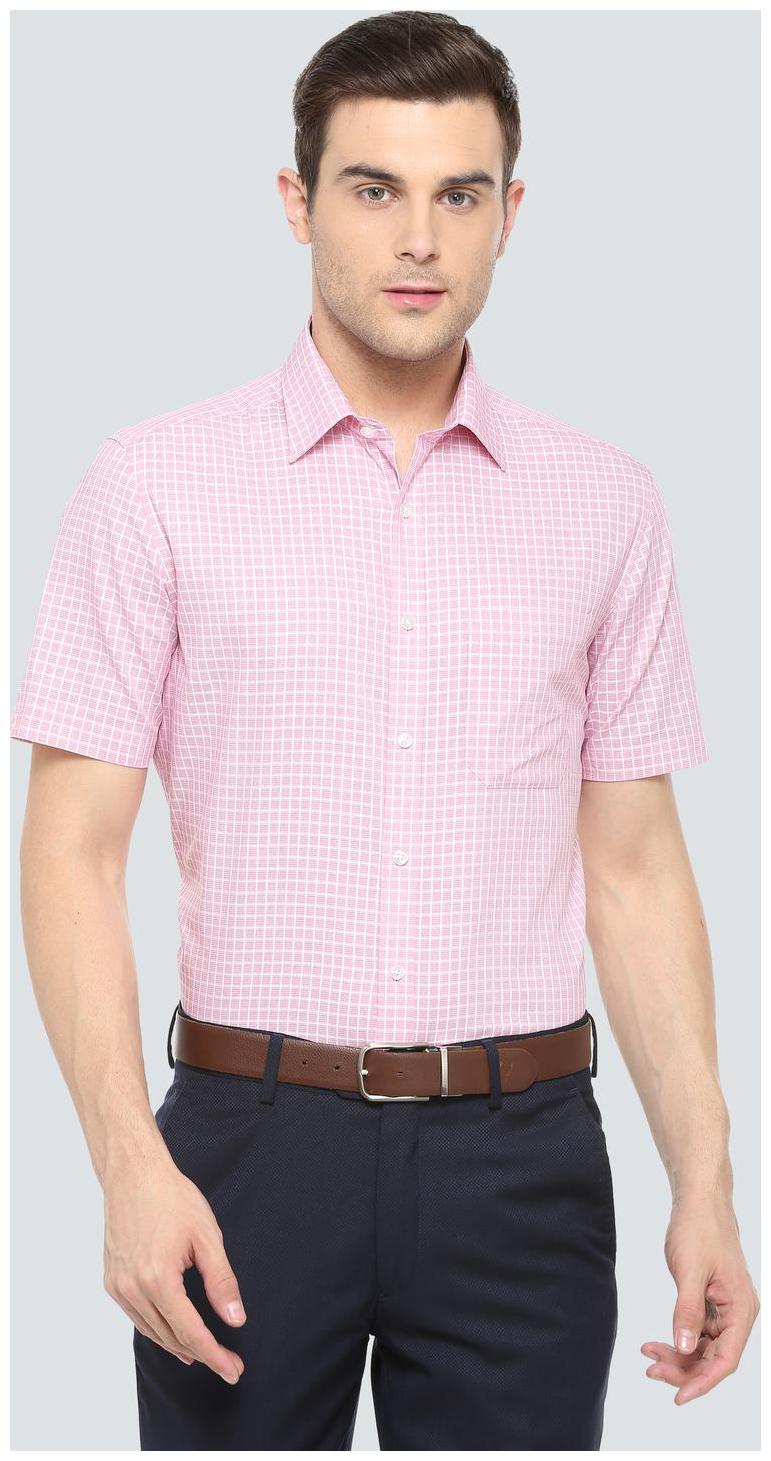 

Louis Philippe Men Pink Checked Regular Fit Casual Shirt